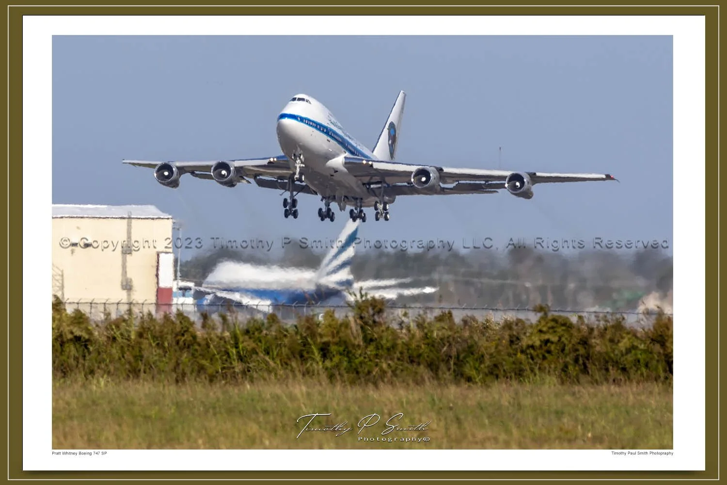 Boeing 747 sp | Pratt and Whitney Departing Chennault